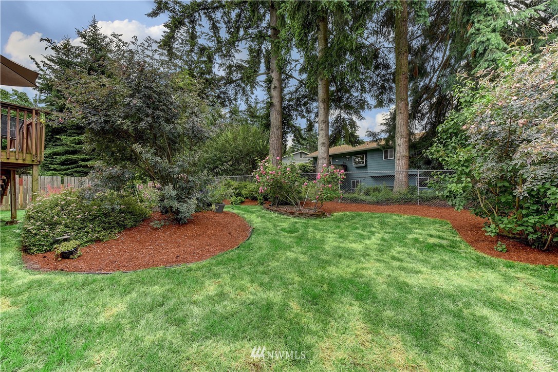 21616 9th Avenue West Bothell, WA 98021 - Photo 20 of 21 a view of a backyard