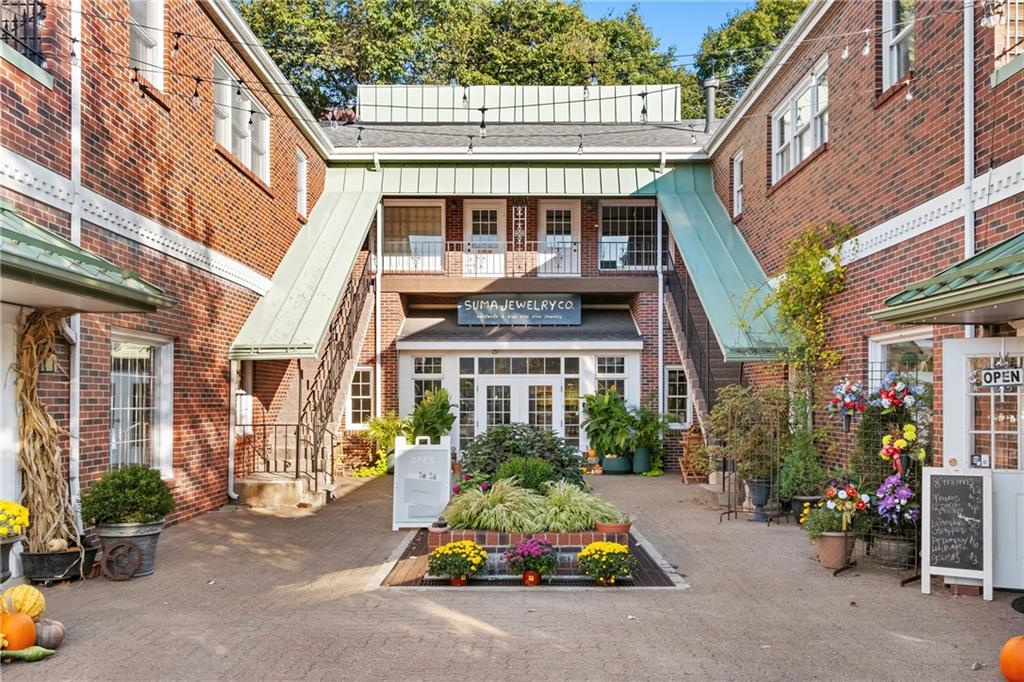 31 Huston Road Oakmont, PA 15139 - Photo 33 of 38 a car parked in front of a building