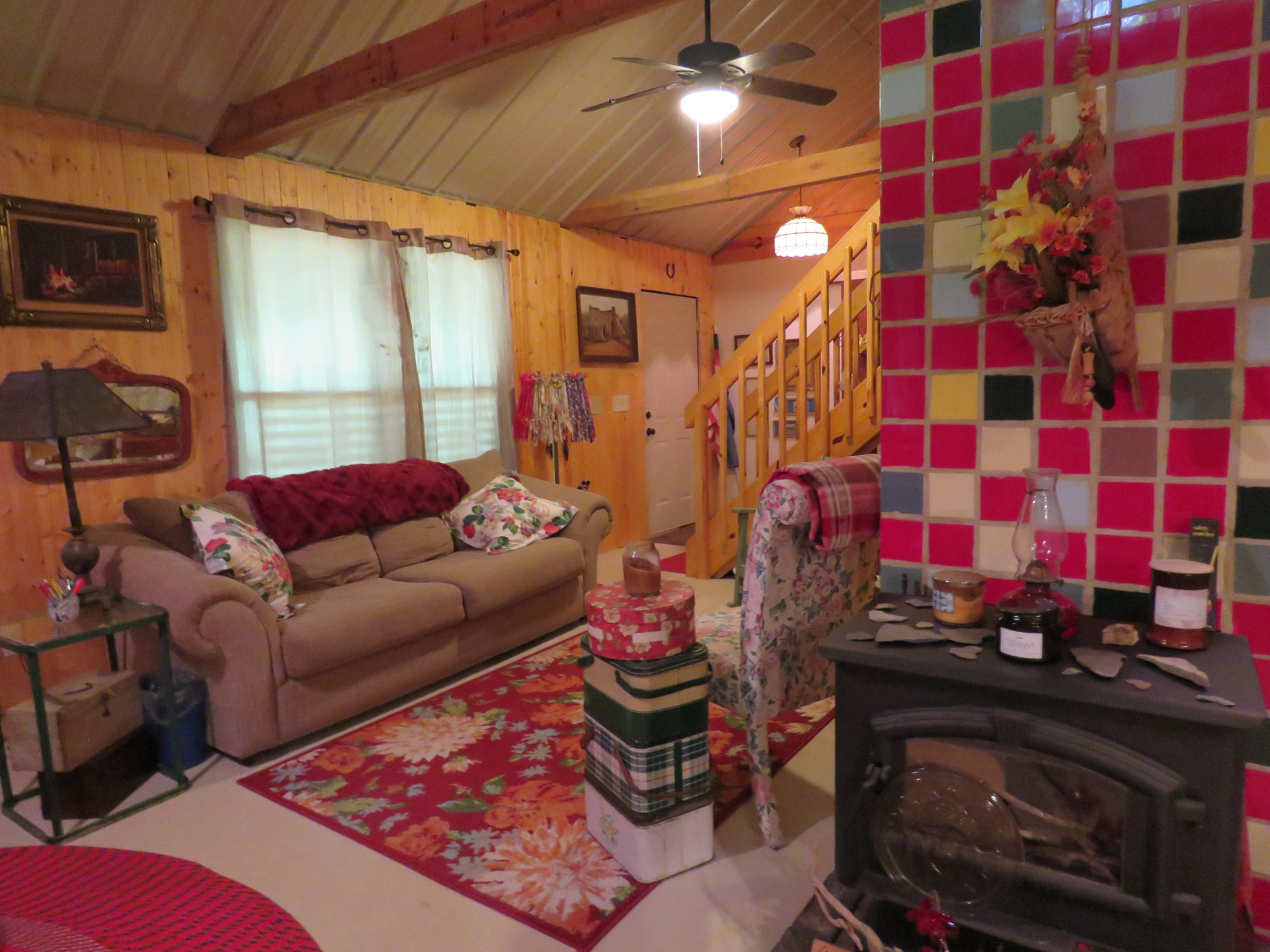1181 Roughshod Hollow Road Byrdstown, TN 38549 - Photo 3 of 37 Gallery Image 3