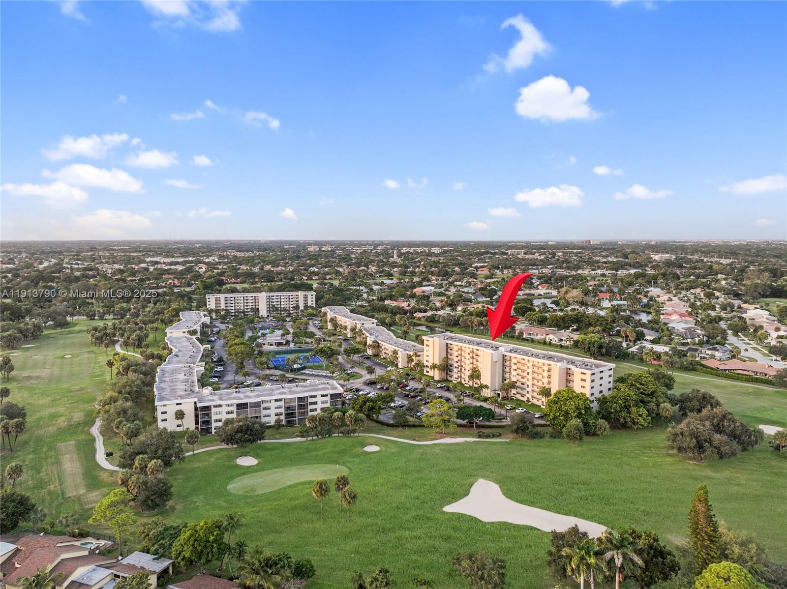 2430 DC Country Club Boulevard, Unit 6092 Deerfield Beach, FL 33442 - Photo 26 of 32 a view of a city