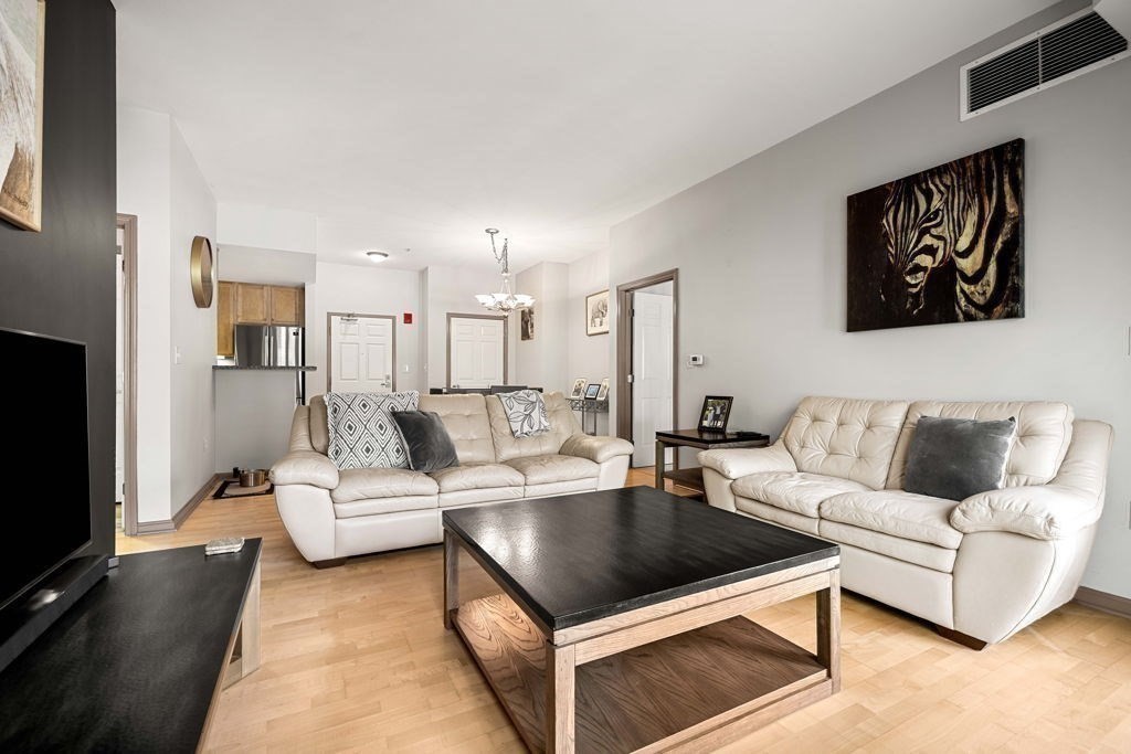 36 Village Road, Unit 214 Middleton, MA 01949 - Photo 12 of 37