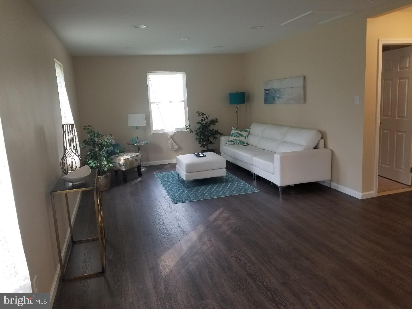 7 Willingboro Road Sewell, NJ 08080 - Photo 2 of 23