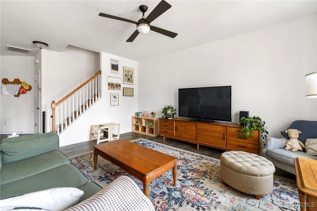 7817 Old Guild Road North Chesterfield, VA 23237 - Photo 4 of 44 Freshly painted family room with overhead ceiling