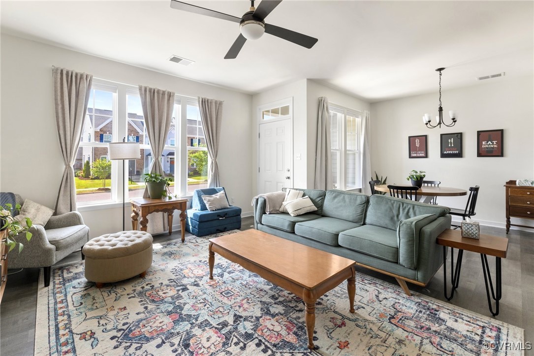 7817 Old Guild Road North Chesterfield, VA 23237 - Photo 5 of 44 Open layout with loads of natural light