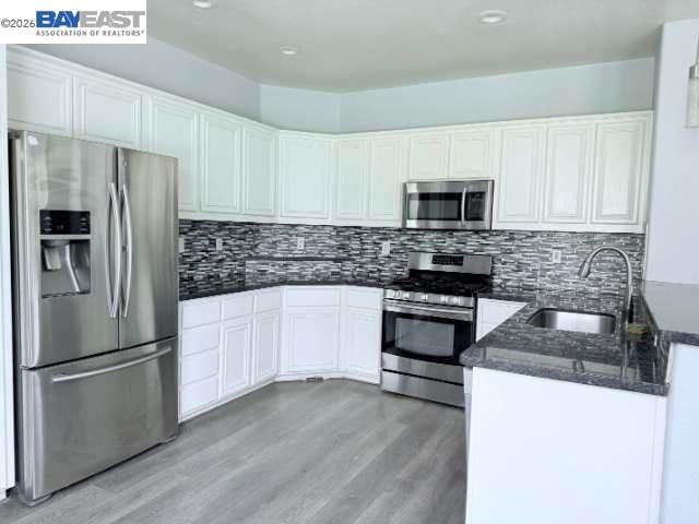 119 Legacy Street Manteca, CA 95337 - Photo 10 of 32