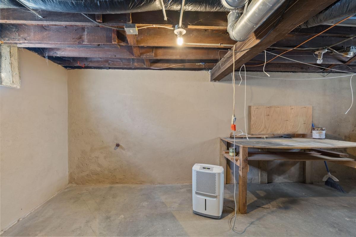 1911 East 35th Street Minneapolis, MN 55407 - Photo 23 of 25