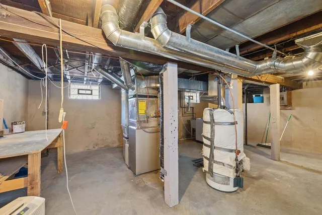 $249,900 | 1911 East 35th Street, Minneapolis, MN 55407