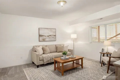 $599,995 | 919 Southwest 319th Place, Federal Way, WA 98023
