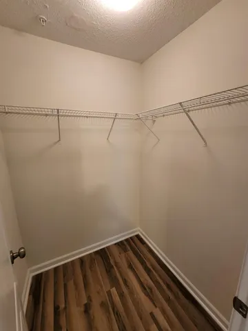 $1,000 | 3000 South Adams Street, Unit 918, Tallahassee, FL 32301