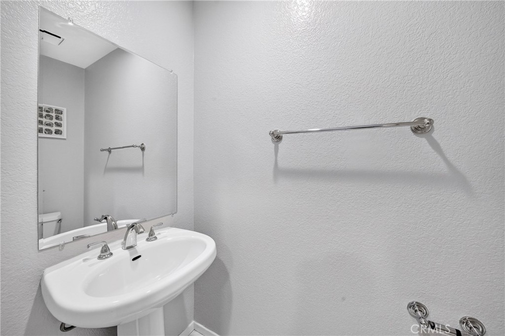 16555 Murphy Road La Mirada, CA 90638 - Photo 27 of 66