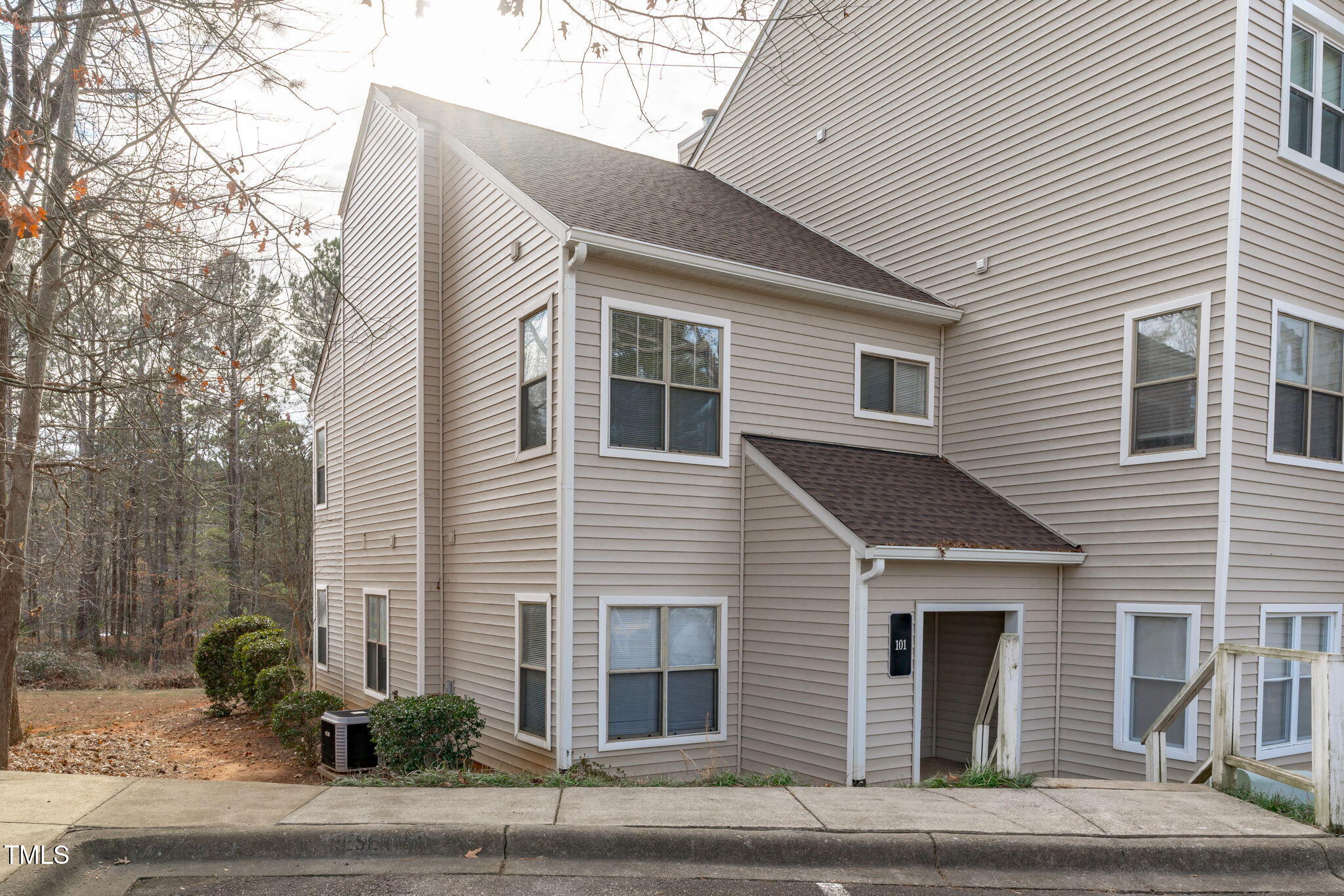 6131 Summer Pointe Place, Unit 101 Raleigh, NC 27606 - Photo 5 of 21 Front Exterior