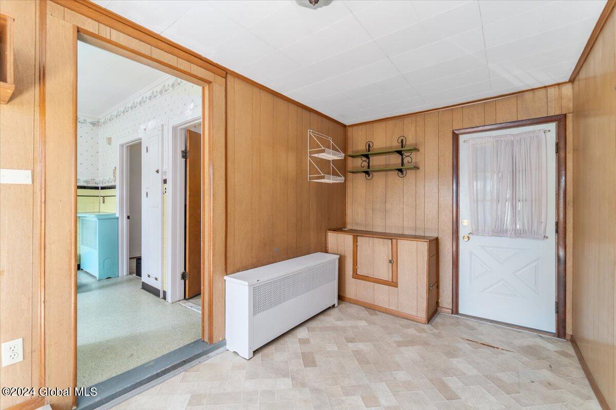 21 Boght Road Colonie, NY 12189 - Photo 22 of 30 46-DSC07563