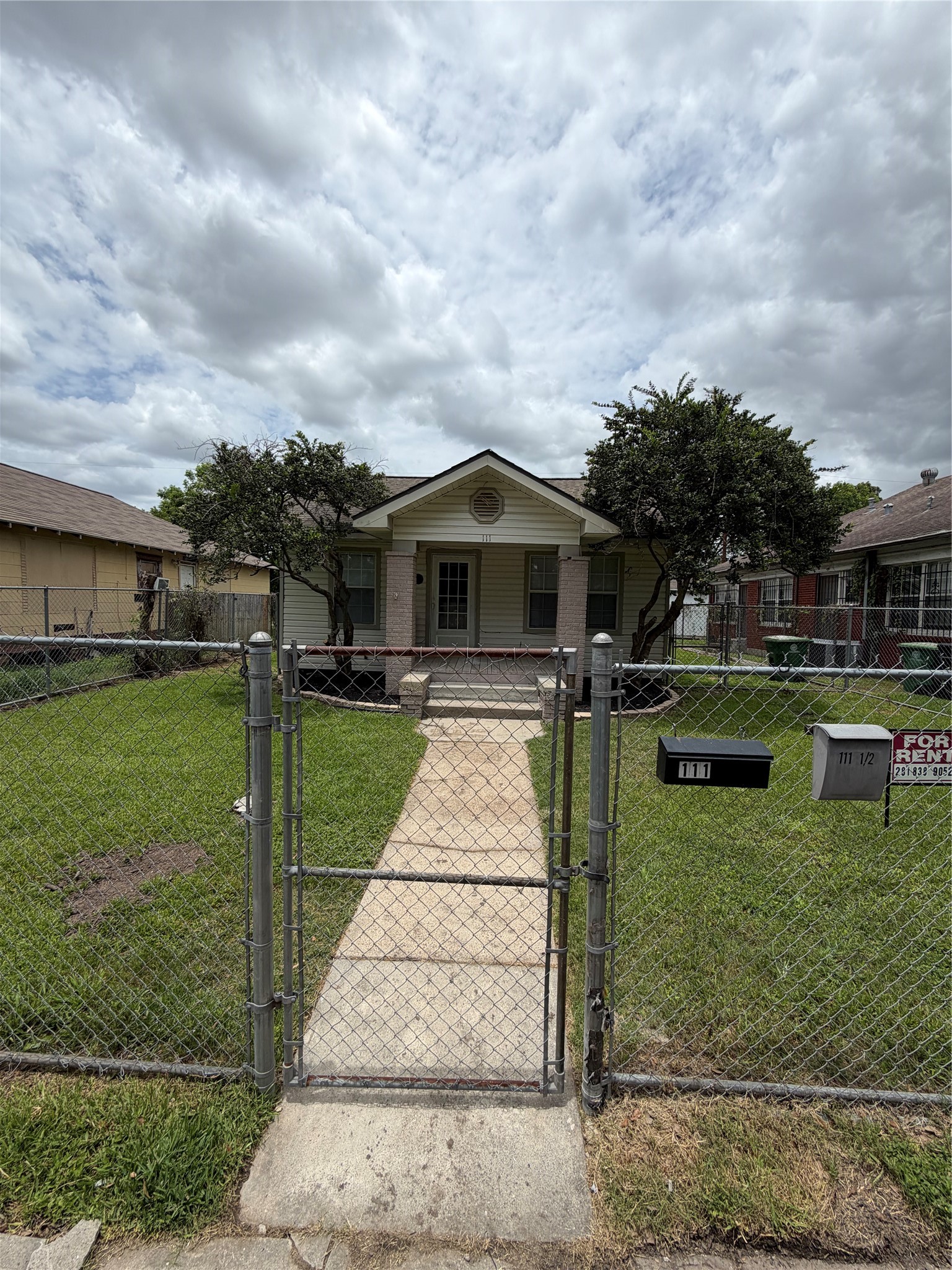 111 Inlane Street Houston, TX 77012 - Photo 3 of 33