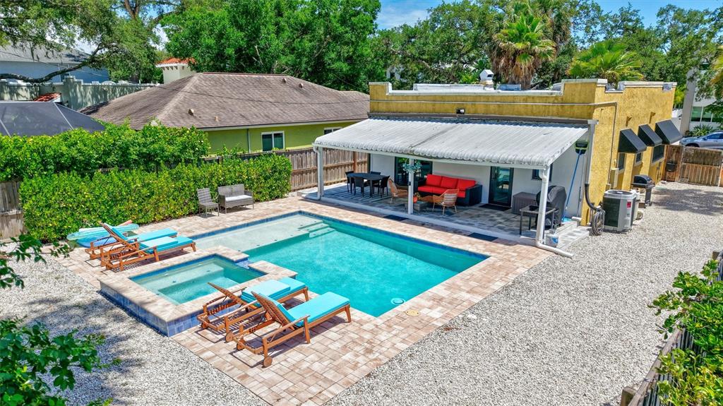 2437 Floyd Street Sarasota, FL 34239 - Photo 44 of 50