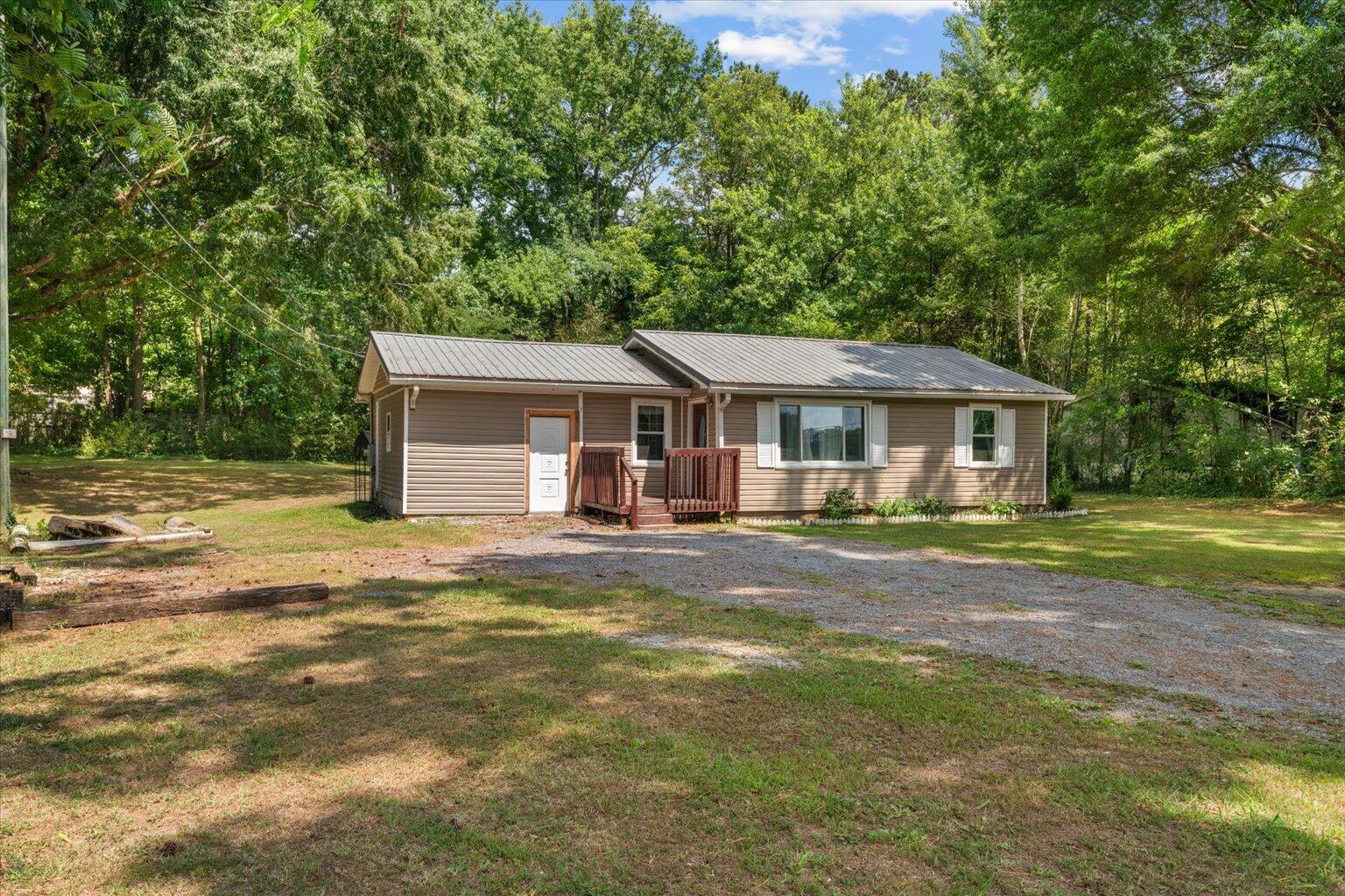 163 Ben Putnam Road Dalton, GA 30721 - Photo 3 of 35 03-DSC00232