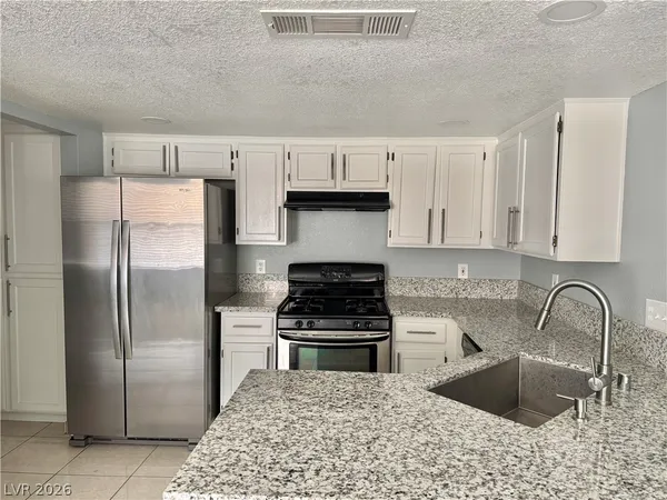 $2,050 | 8312 Maplestar Road, Las Vegas, NV 89128