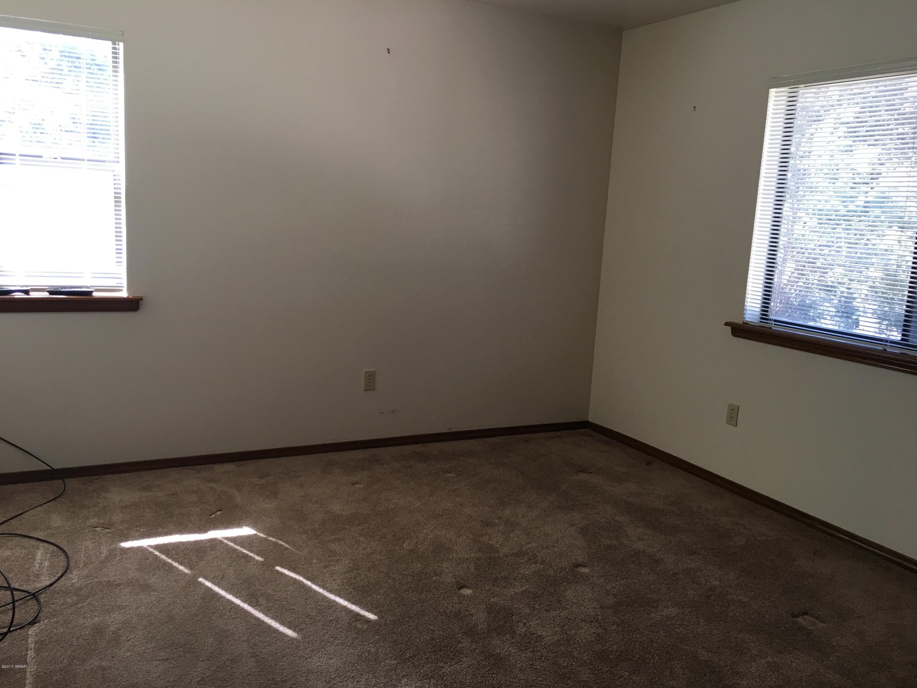 2216 Putter Place Overgaard, AZ 85933 - Photo 12 of 19