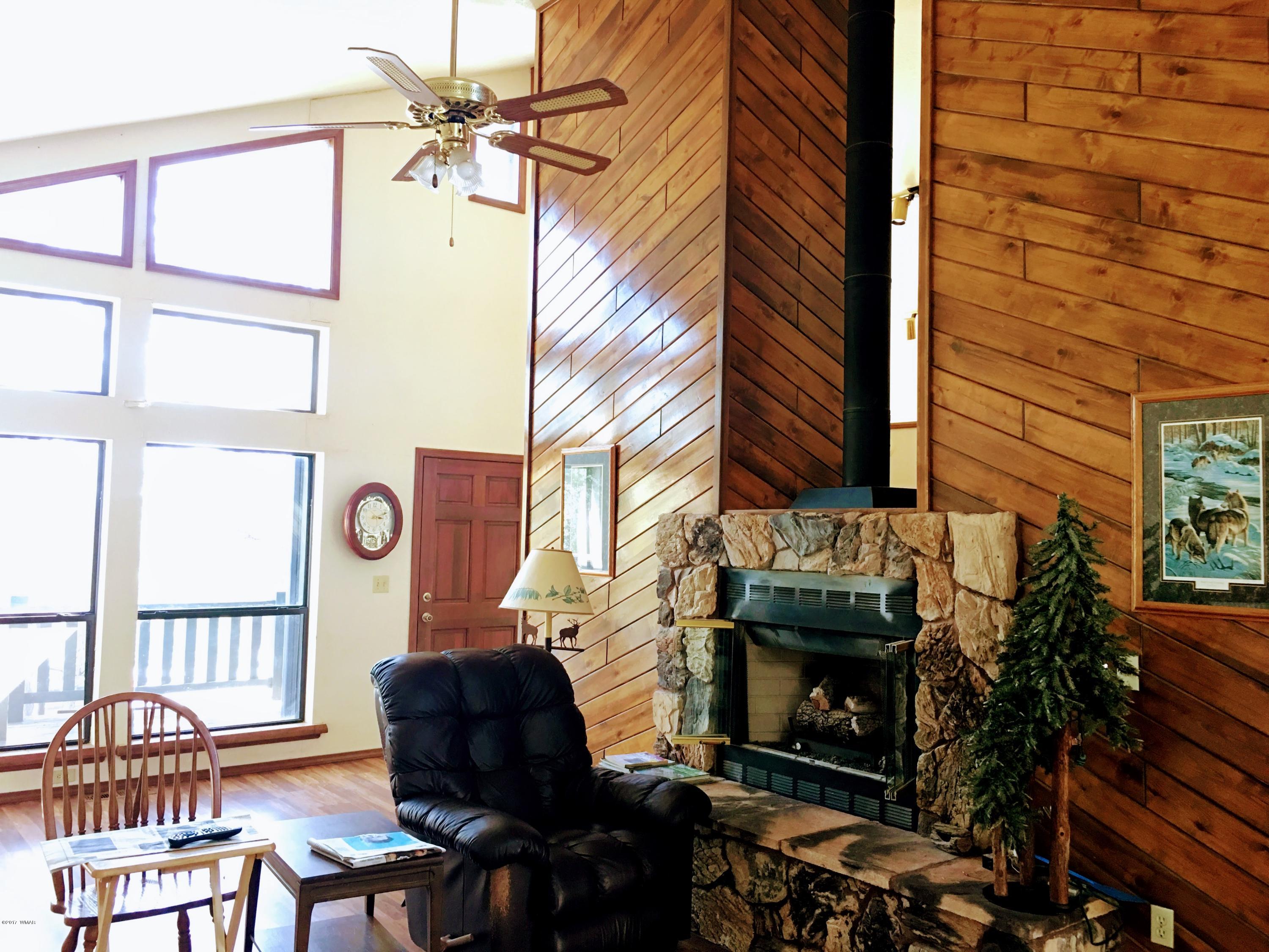 2216 Putter Place Overgaard, AZ 85933 - Photo 2 of 19