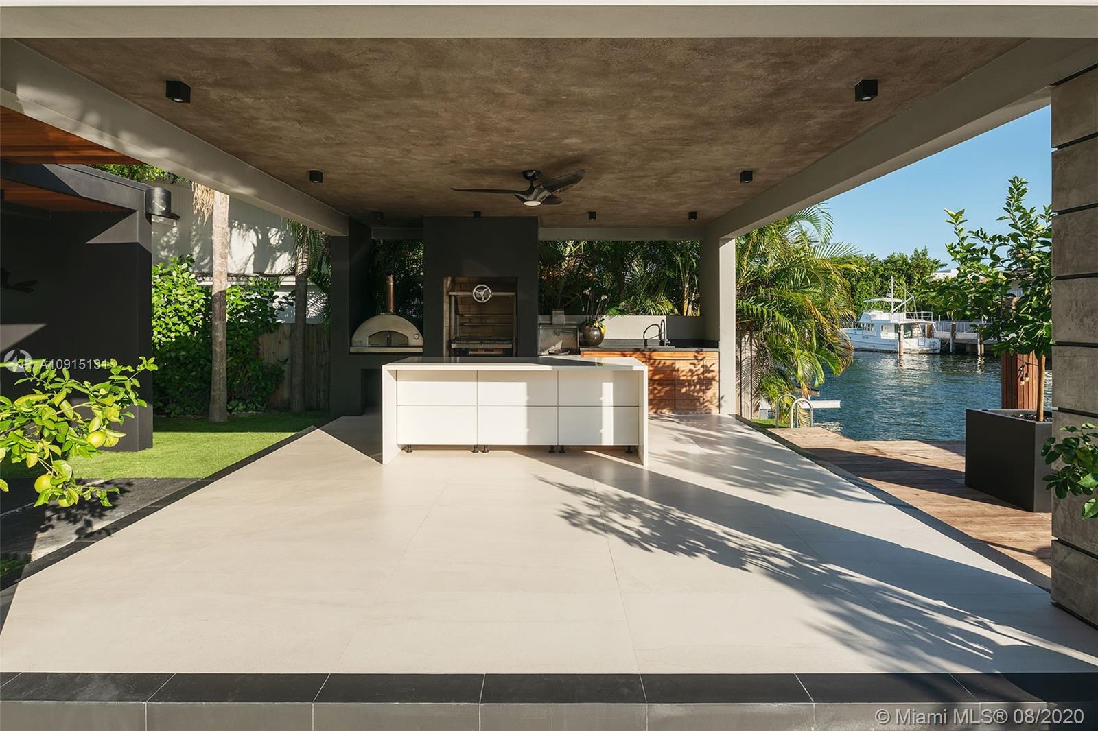 1920 Northeast 119th Road North Miami, FL 33181 - Photo 29 of 35 Gallery Image 29
