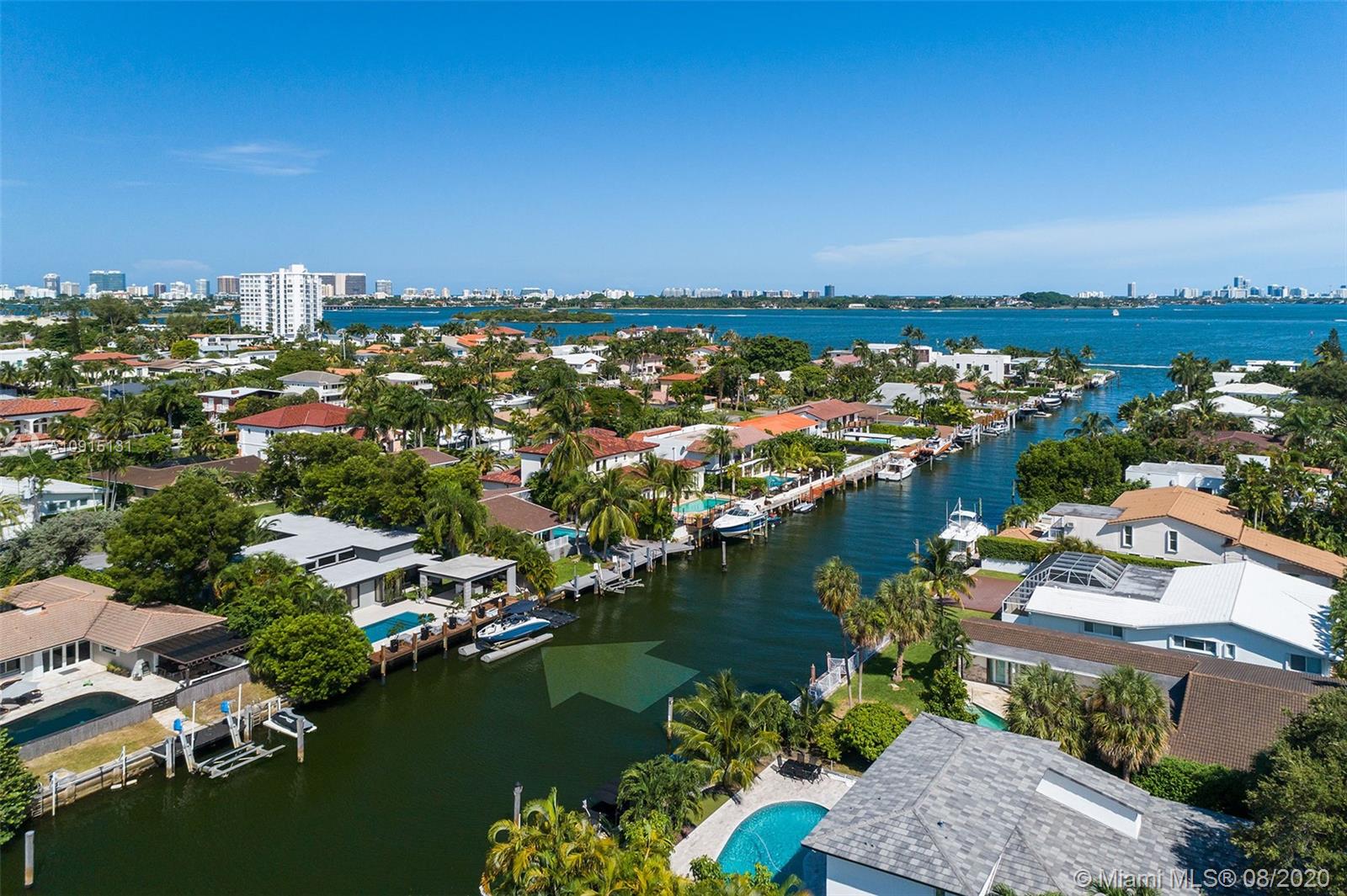 1920 Northeast 119th Road North Miami, FL 33181 - Photo 34 of 35 Gallery Image 34