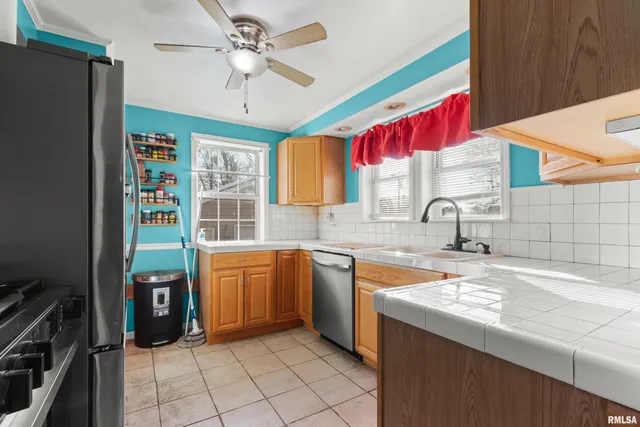 $159,900 | 618 North 2nd Street, Chillicothe, IL 61523