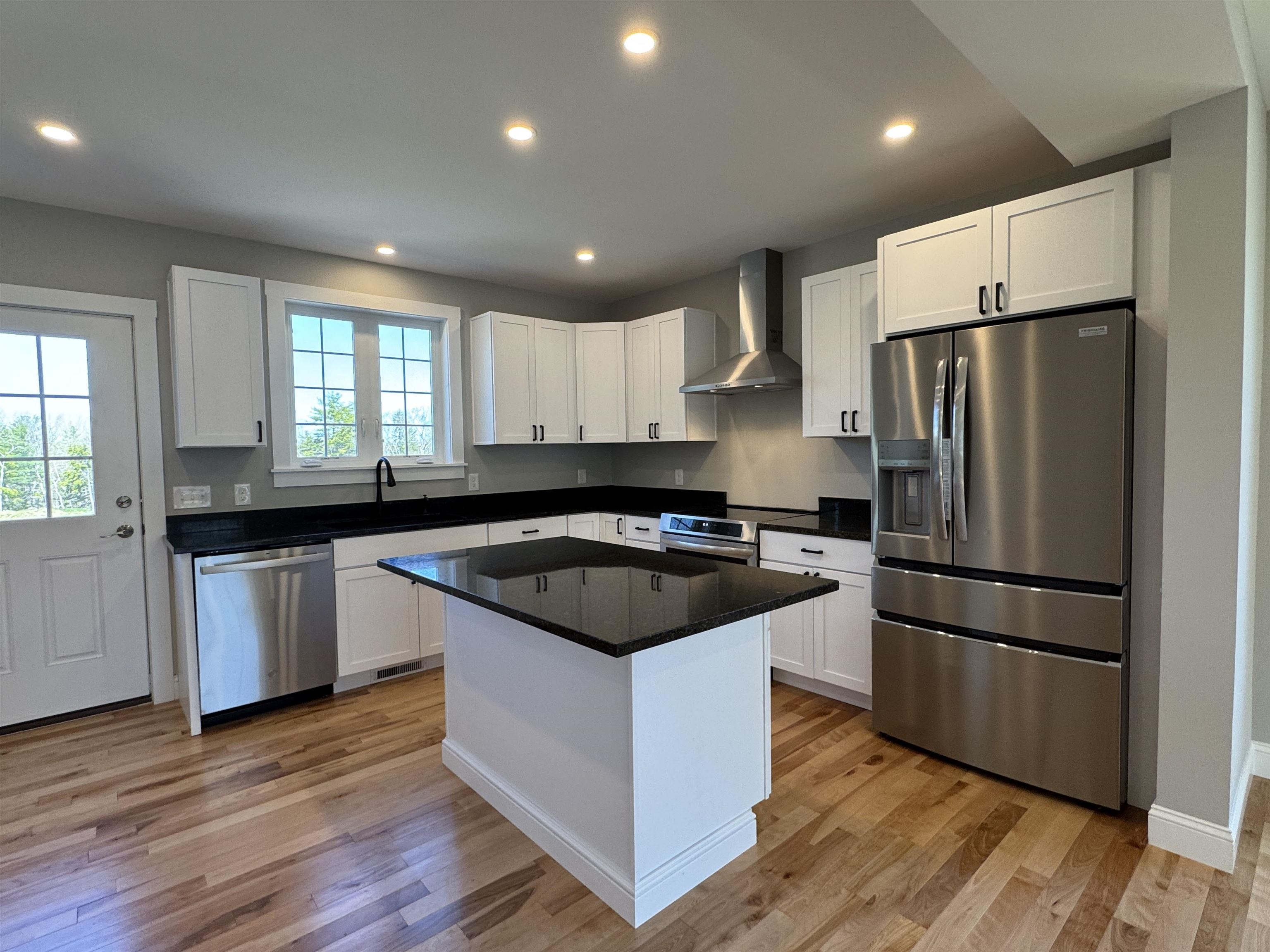 54 Green Road Newmarket, NH 03857 - Photo 7 of 27 Gallery Image 7