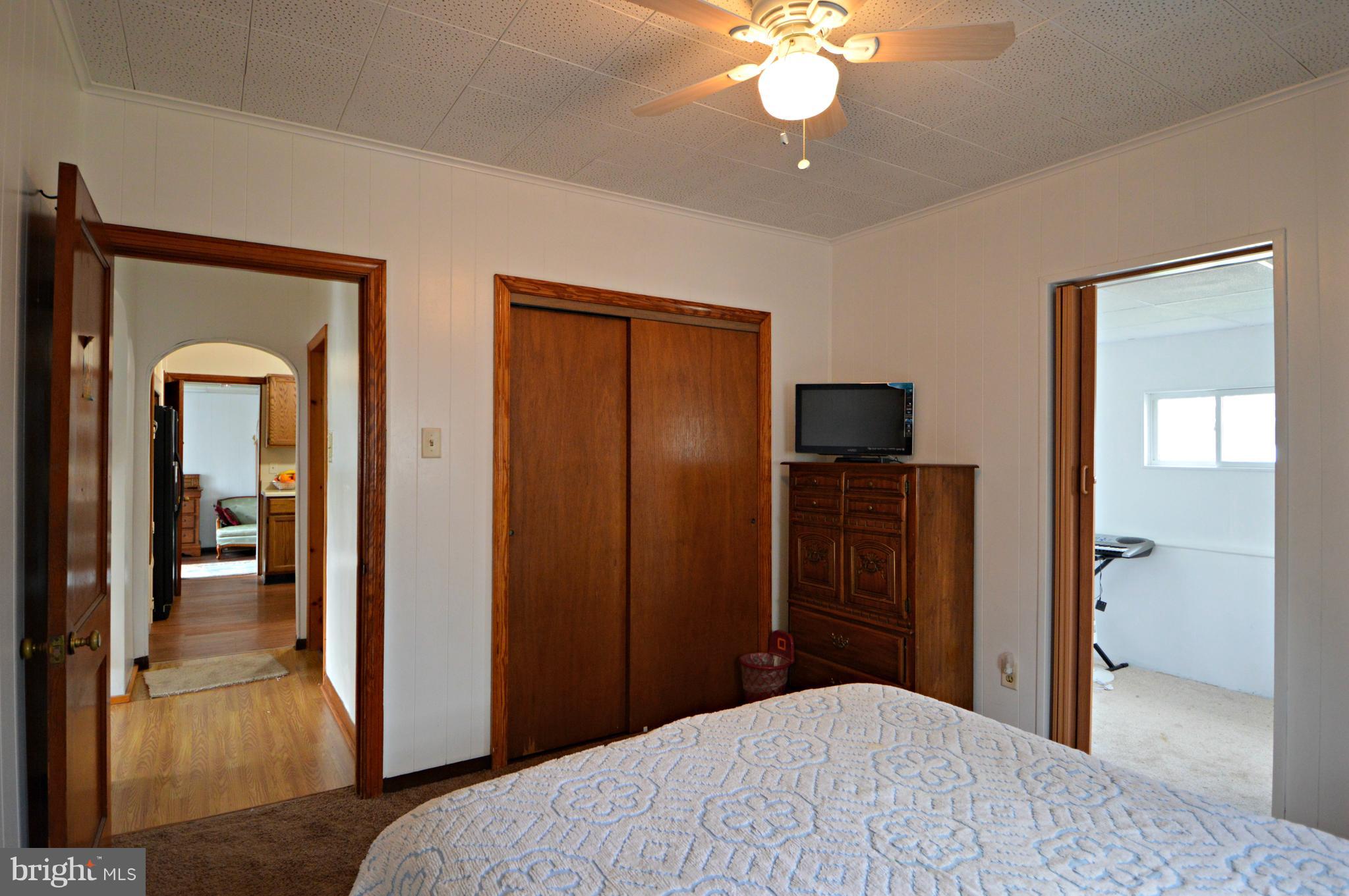 1066 Mount Joy Road Manheim, PA 17545 - Photo 14 of 38 Gallery Image 14