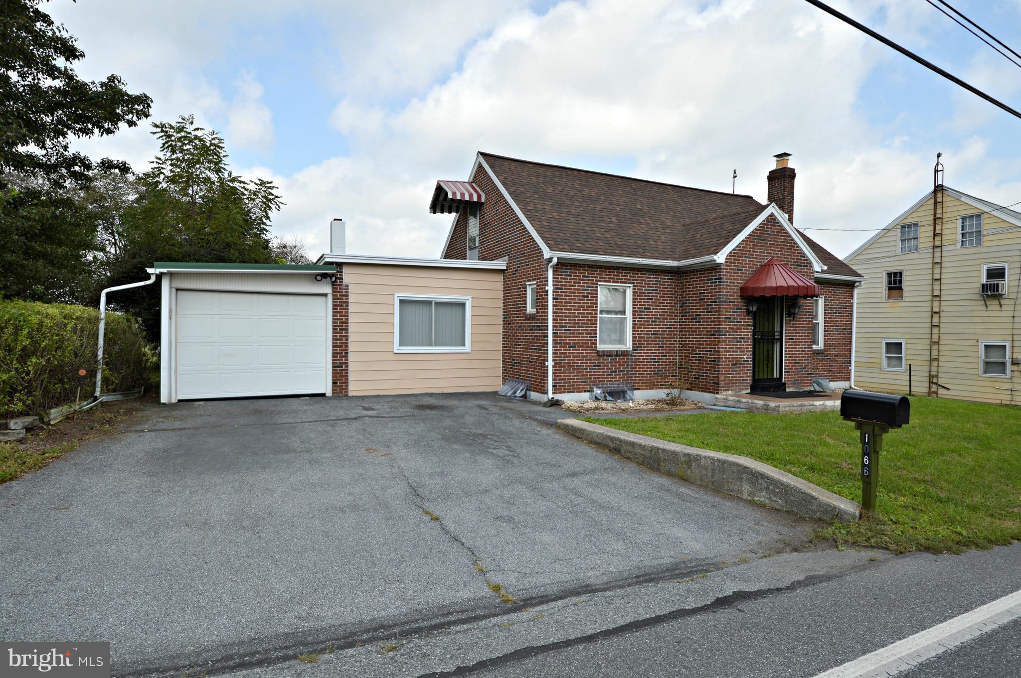 1066 Mount Joy Road Manheim, PA 17545 - Photo 3 of 38 Gallery Image 3