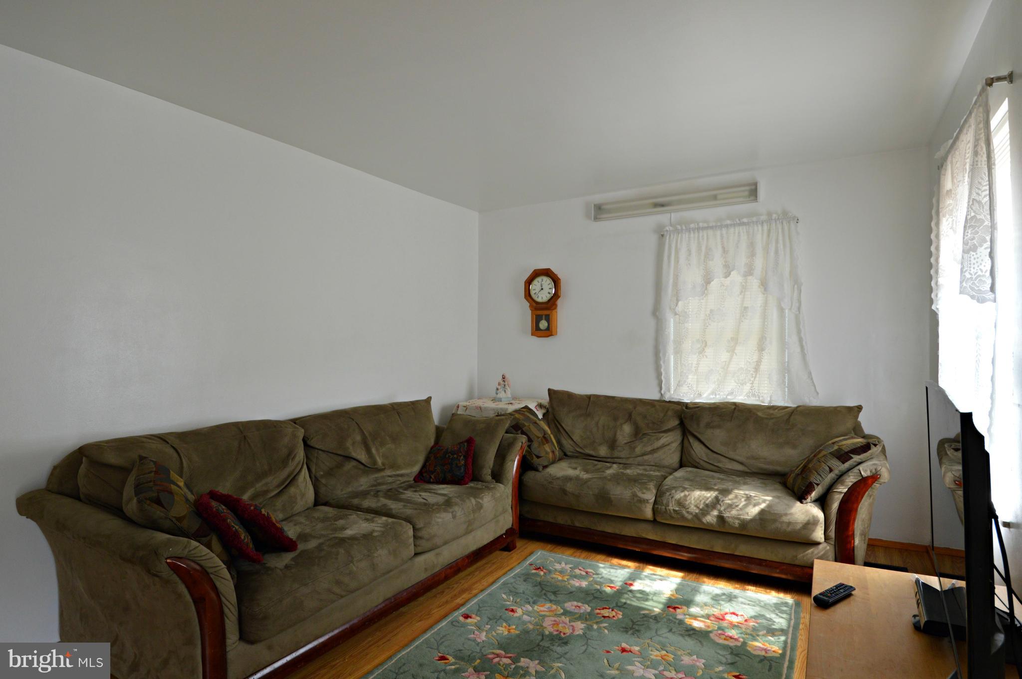 1066 Mount Joy Road Manheim, PA 17545 - Photo 4 of 38 Gallery Image 4