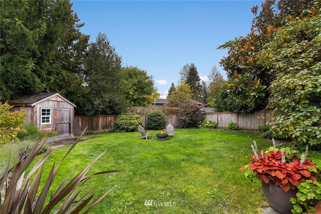 2620 Evergreen Point Road Medina, WA 98039 - Photo 24 of 25