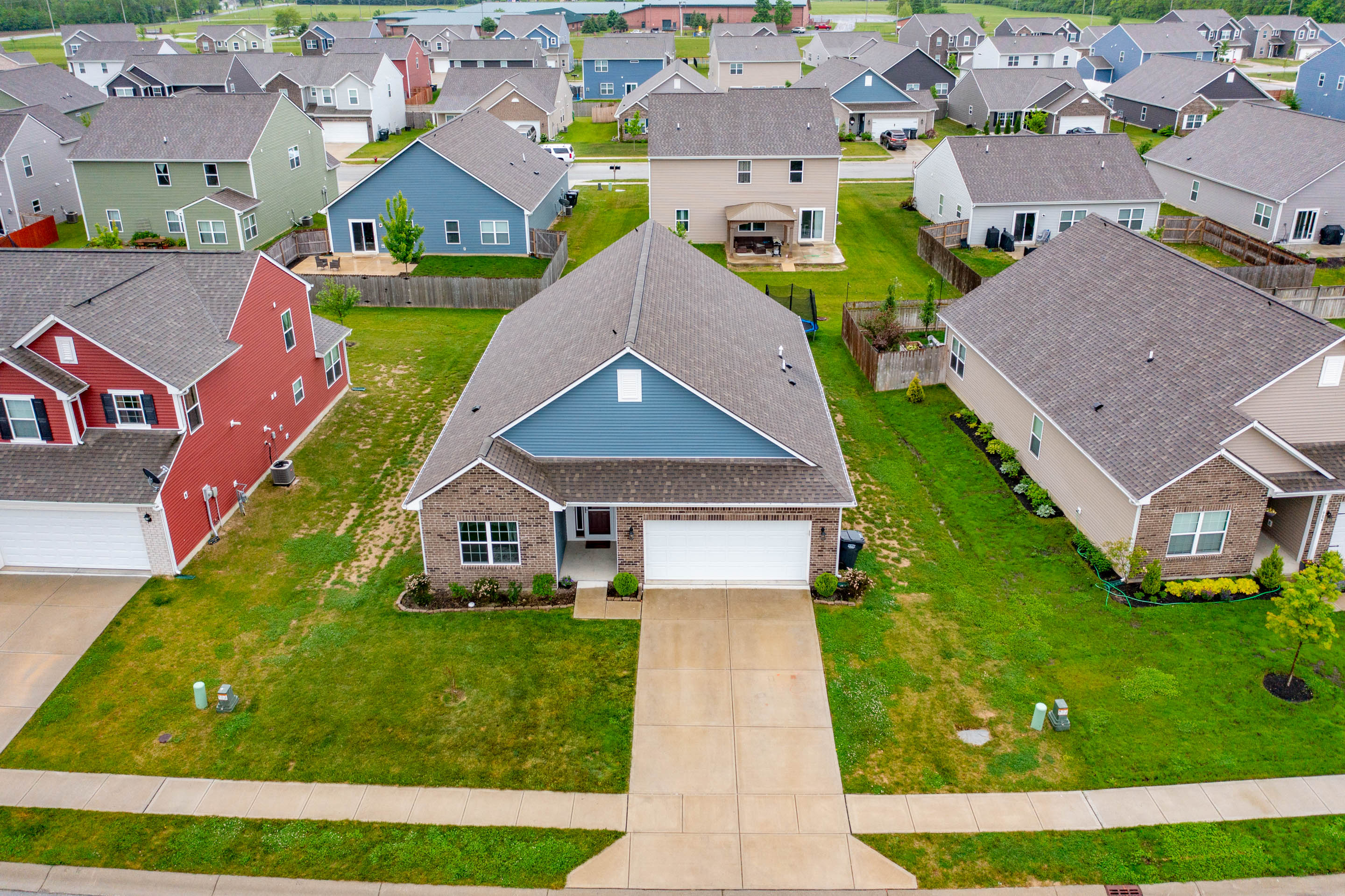 6613 Mayapple Drive Pendleton, IN 46064 - Photo 6 of 23