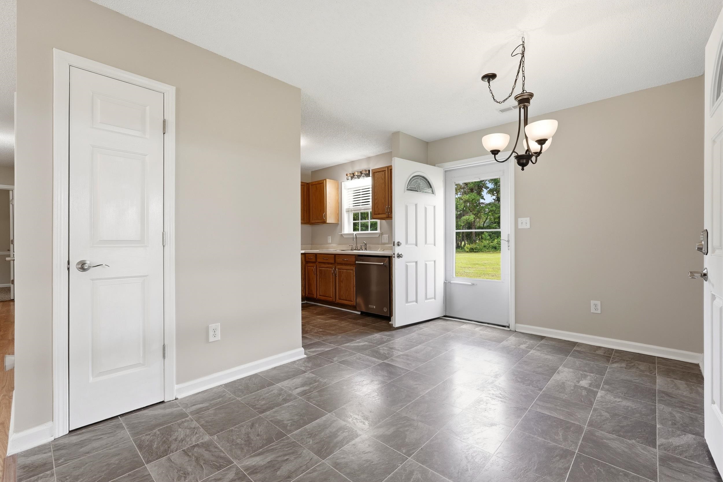 3298 Bakersfield Road Loris, SC 29569 - Photo 10 of 49 Gallery Image 10