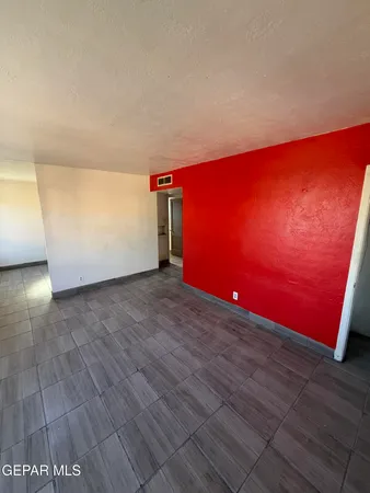 a view of a livingroom with furniture