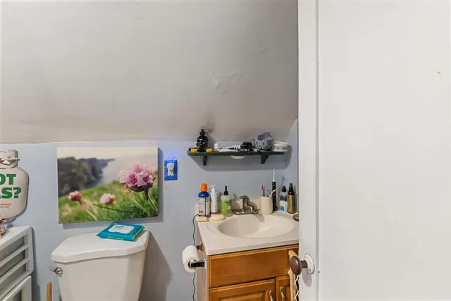 $844,000 | 103 North Champlain Street, Burlington, VT 05401