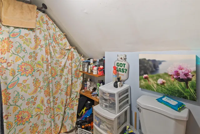 $844,000 | 103 North Champlain Street, Burlington, VT 05401