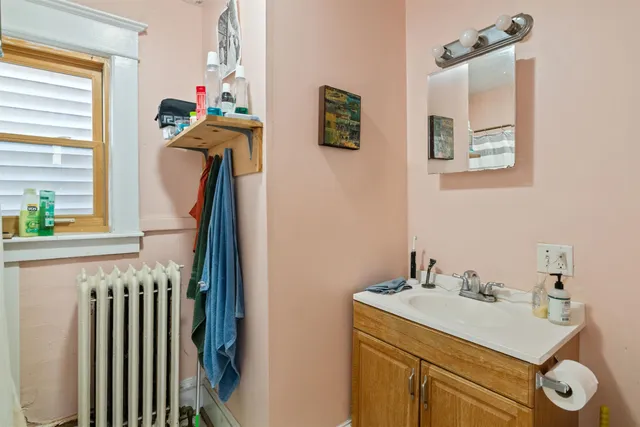 $844,000 | 103 North Champlain Street, Burlington, VT 05401