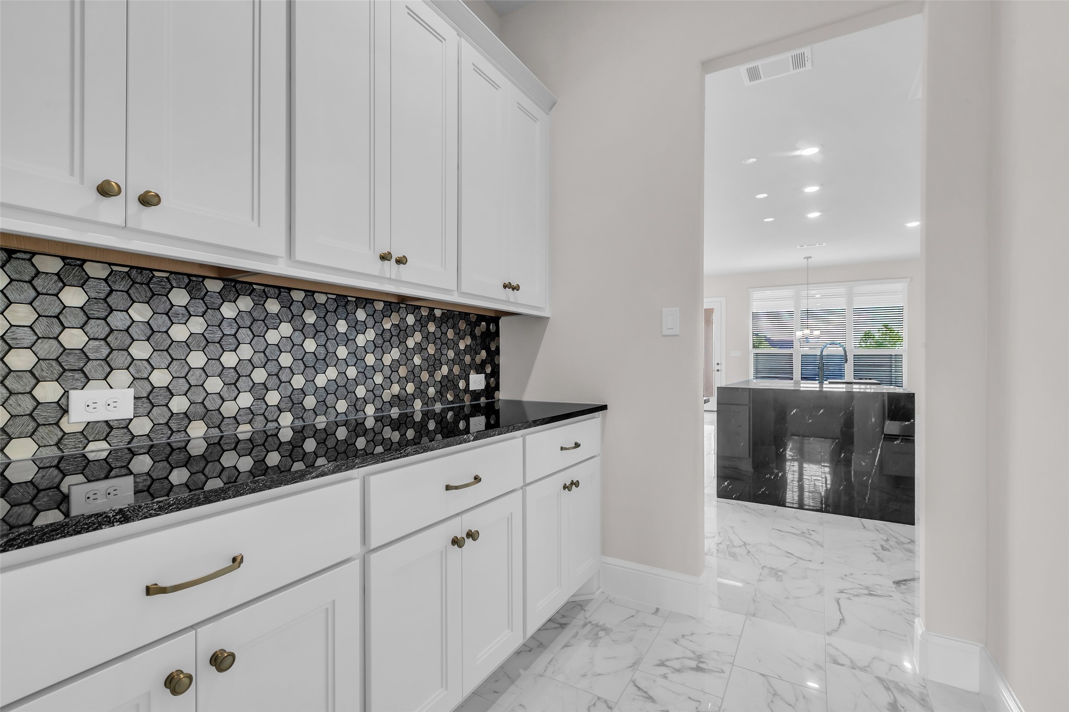 4903 Grapevine Lane Manvel, TX 77578 - Photo 10 of 49