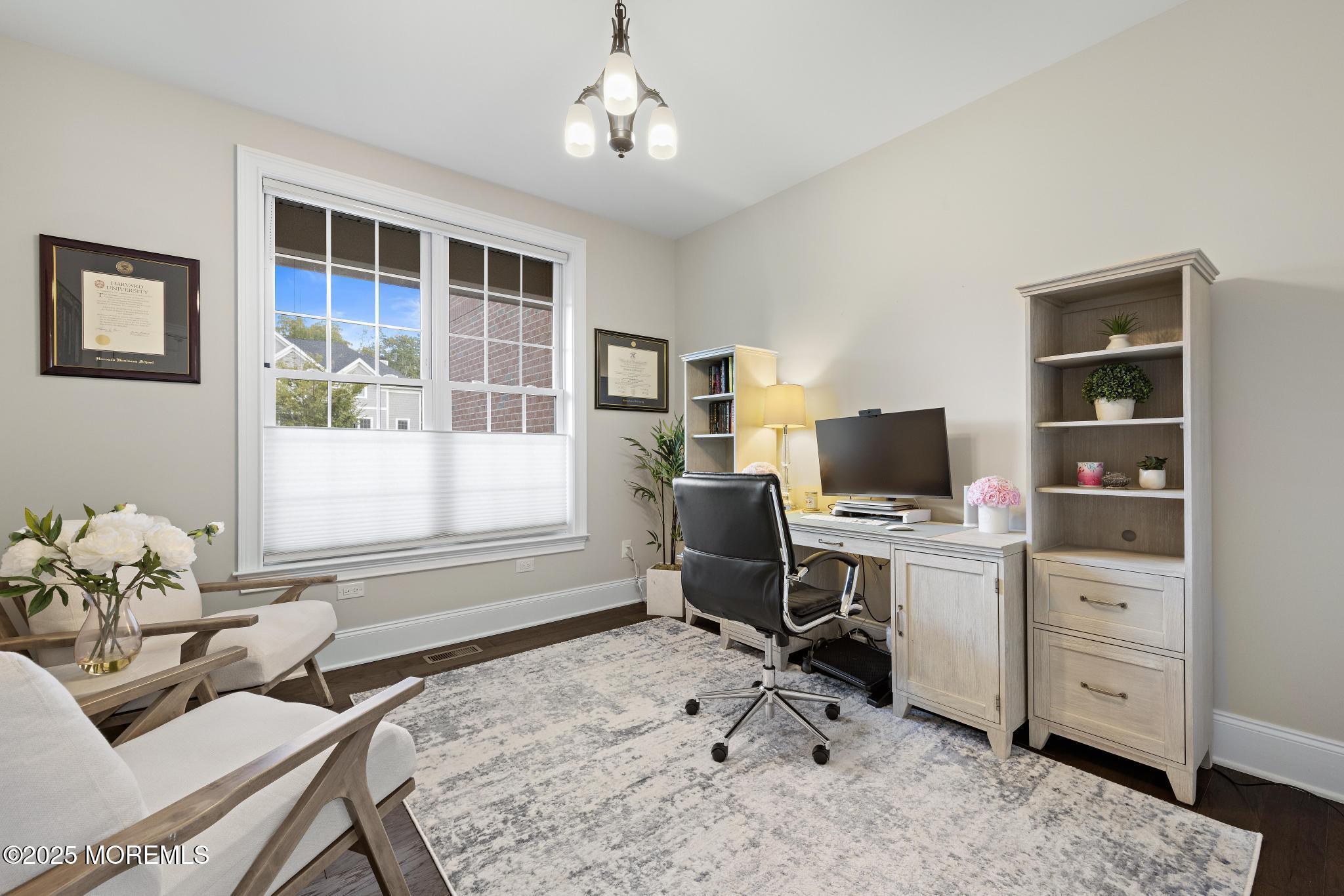 45 Windermere Road Lincroft, NJ 07738 - Photo 35 of 68 45 Windermere Rd (63)