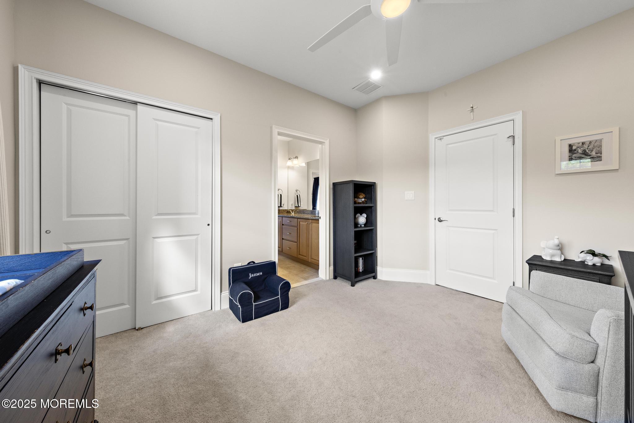 45 Windermere Road Lincroft, NJ 07738 - Photo 37 of 68 45 Windermere Rd (46)