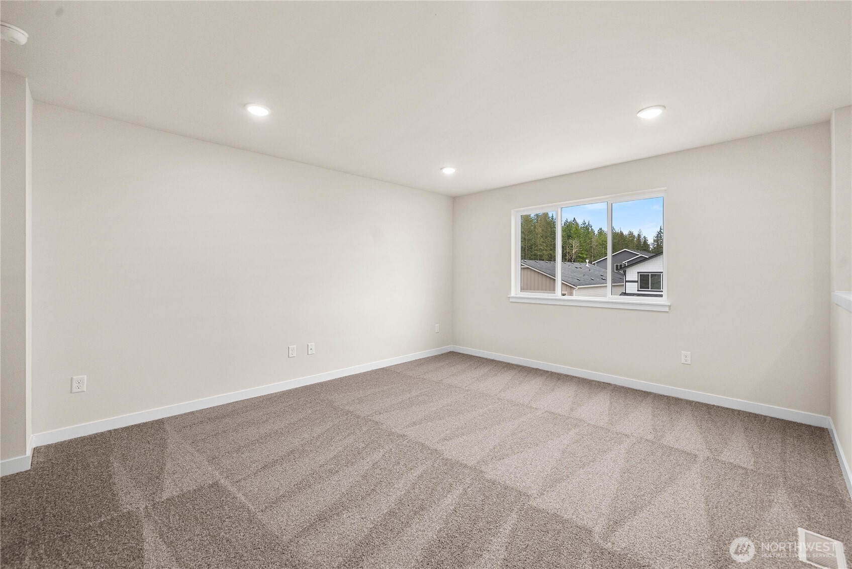 5904 Trce Drive Southwest Port Orchard, WA 98367 - Photo 17 of 29 an empty room with windows