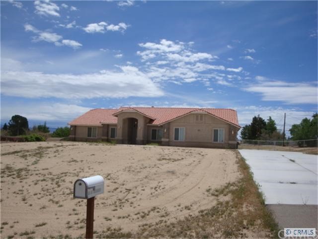 19065 Chole Road Apple Valley, CA 92307 - Photo 1 of 1