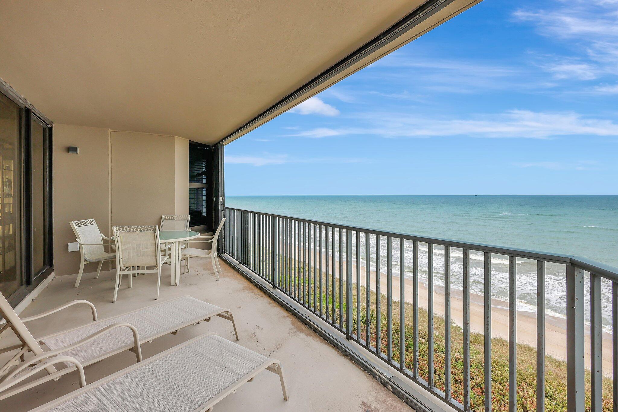 4000 North Hwy A1A, Unit 1002 Hutchinson Island, FL 34949 - Photo 9 of 61 28-web-or-mls-5P1A8209