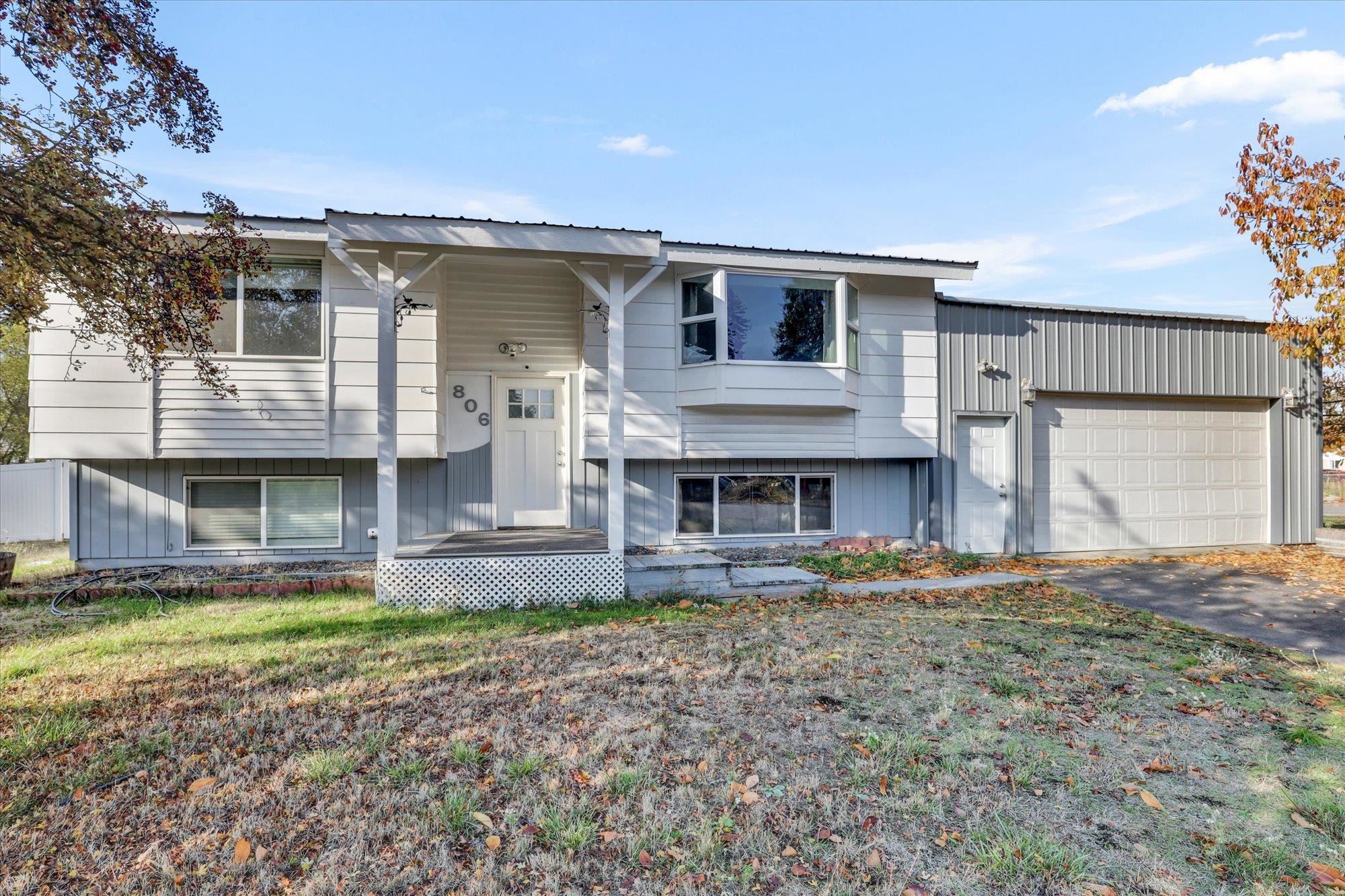 806 South Vercler Road Spokane Valley, WA 99216 - Photo 1 of 40