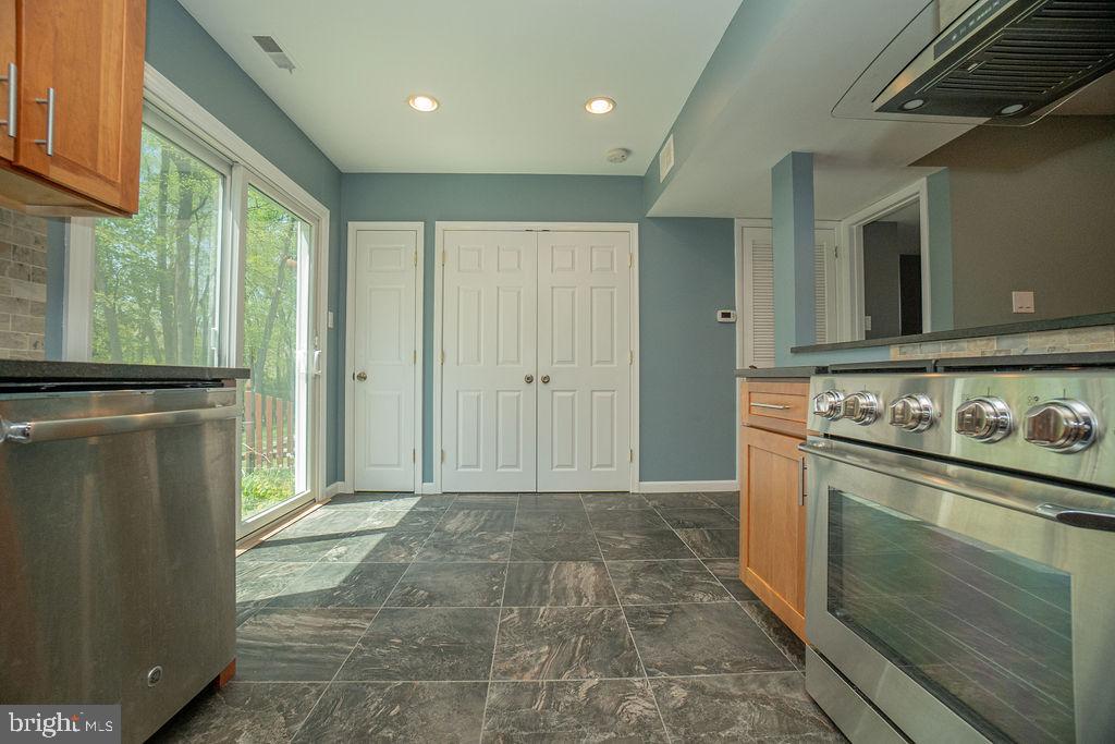 29 Brookview Drive Atco, NJ 08004 - Photo 14 of 37