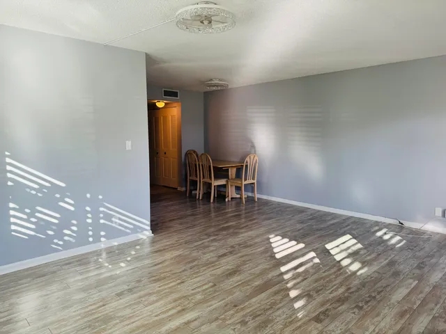 $120,000 | 338 Windsor O, West Palm Beach, FL 33417