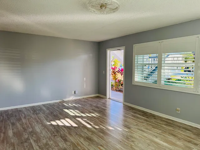 $120,000 | 338 Windsor O, West Palm Beach, FL 33417