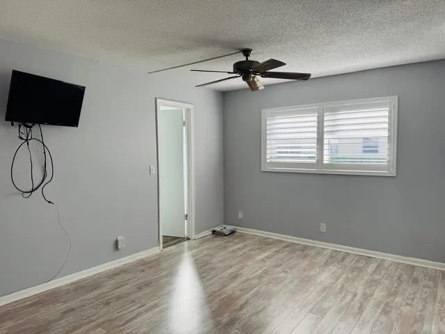 $120,000 | 338 Windsor O, West Palm Beach, FL 33417