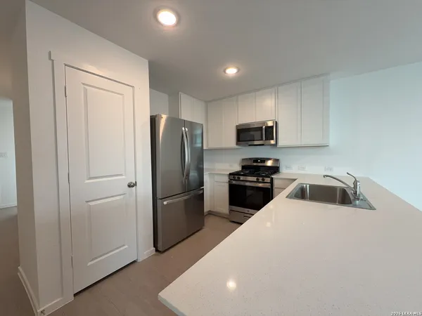 $1,550 | 3919 Eldorado, New Braunfels, TX 78130