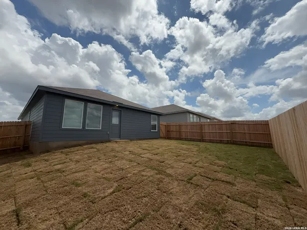 $1,550 | 3919 Eldorado, New Braunfels, TX 78130