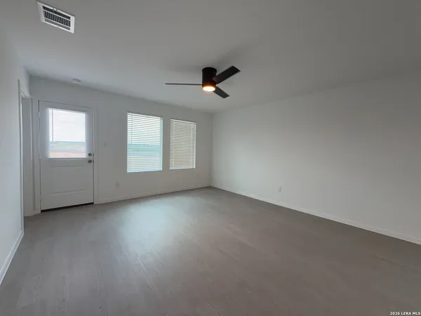 $1,550 | 3919 Eldorado, New Braunfels, TX 78130